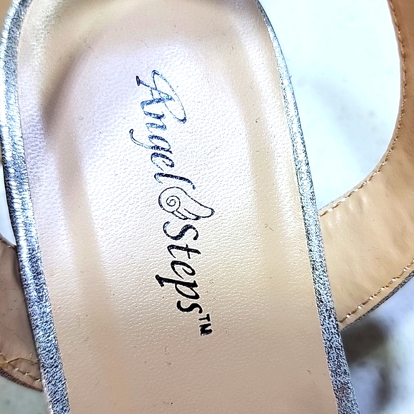 Metallic Sandals New in box by Angel Steps - Picture 6 of 13
